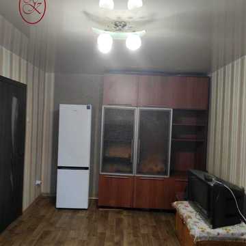 Продам 2 кімн. квартиру на Техучилищі