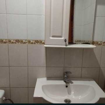 Продам будинок в центрі міста