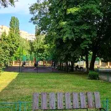 Продам 1 ком квартиру на 3 этаже Газового дома с отличным расположением Крымская / Бочарова