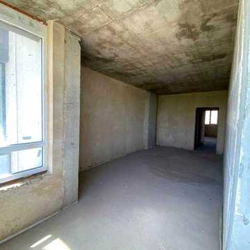 Срочно продам 2-х ком квартиру  66 кв.м в кирпичном Доме на ул.Сахарова! Цена 50 000 у.е