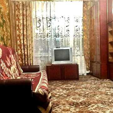 Сдам 2х ком квартиру,3 Шевченковский .