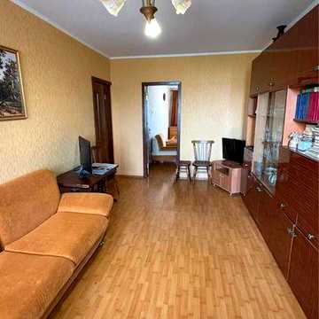 Продається 3-кімнатна квартира