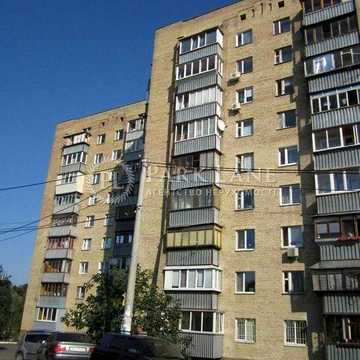 Продається простора 3-кімнатна на  проспекті Лобановського!