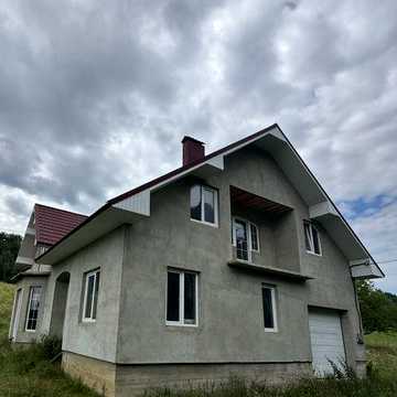 Продається новий будинок у селі Рожнів