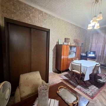 Продаю 2 комнатную Сталинку без % Костанайская 7 м Демеевская