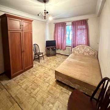Продам 3 ком.кв.ПАТРИОТИЧЕСКАЯ 15.500у.е.
