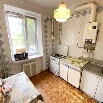 Продаж 1 кім квартири в центрі