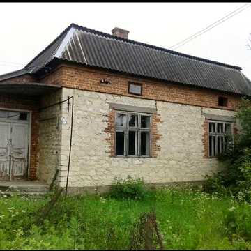 Особняк на затишній ділянці в Рогатині