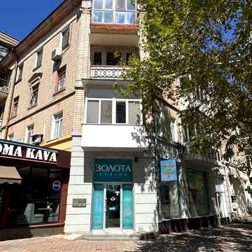 Продам 2 комнатную квартиру сталинку, 3/4, 53 кв.м. ул . Соборная(Советская), угол Макарова