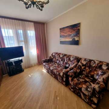 Печенізька вул., 4