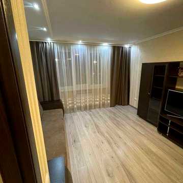 Квартира з ремонтом на Замості