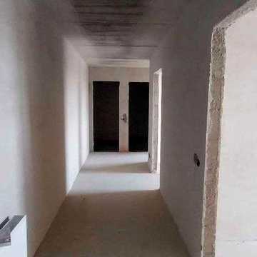 Продається велика 2 кімнатна квартира в новобудові від власника. ЖК вул. Успенсько-Троїцька, 72/8