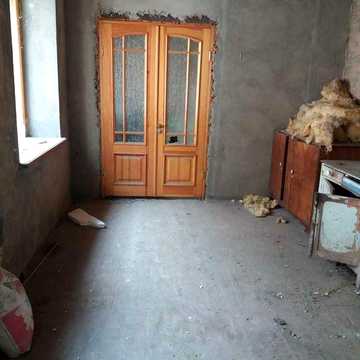 Продам Часть дома 3 Жилья (Жилкоп) по цене одного. Под ремонт. Р-н М. Морская - Чкалова