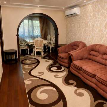 Продам квартиру площа Перемоги