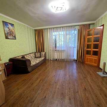Продаю 4-кімнатна 80 м², $55 000, 1 поверх, цегляний будинок