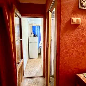 Продається 2к квартира. Район ТЦ України.