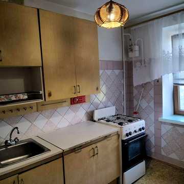 Здам 2 кв, вул Електронна, Новус