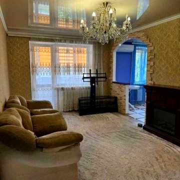 Продам квартиру 2х кімнатну 44 квартал,червона лінія