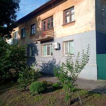 Одесская обл. г. Килия.  Продается 3х комнатная квартира в центре.