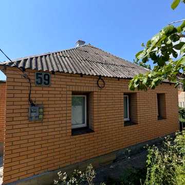Зниження ціни!!!   Продам Будинок  с. Мала Рогань с зручностями та 17 соток землі з держактом, 10 хв  метро  Індустріальна, м. Харків.