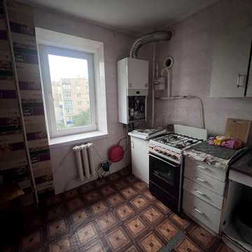 Продається квартира з гаражем