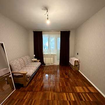 Продаж 1-к квартири  на Рубана ( Бабурка)