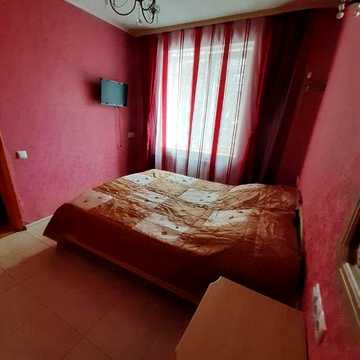 Помесячно квартира в новом доме .Лузановка