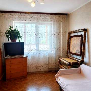 Продам двокімнатну кавртиру на вул.Заболотного 76 ,біля метро Теремки. БЕЗ КОМІСІЇ.  75000$ ЖК Теремки 1