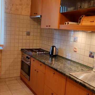Сдам 3 ком кв Французский бульвар 16 .