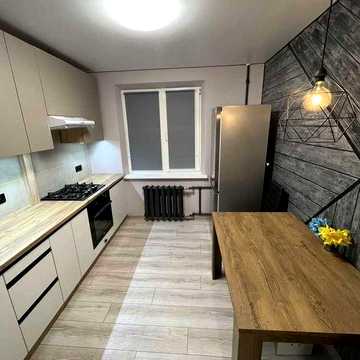 Оренда трикімнатної квартири, Пр.Слобожанський, 17