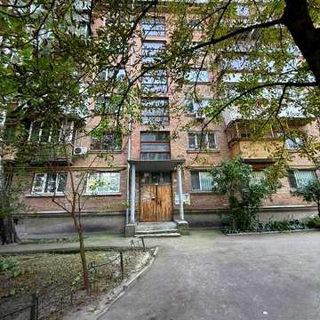 3-кім. 59кв. Ст.м.Голосіівська 500м. Вул. Стельмаха 6. Швидкий продаж!