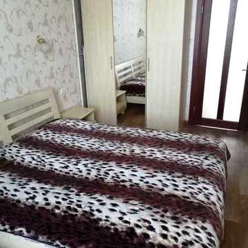 Здається 2-к квартира на вул. Довженка