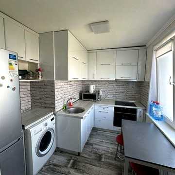 Продам 3х.кв. 10/12 на Алексеевке ( Солнечная ) Сертификат