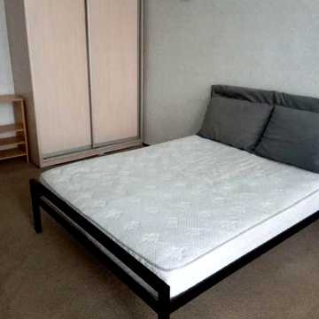 Оренда  1-кімнатної квартири,Поділ,Метро Контрактова Площа,Вулиця Почайнинська