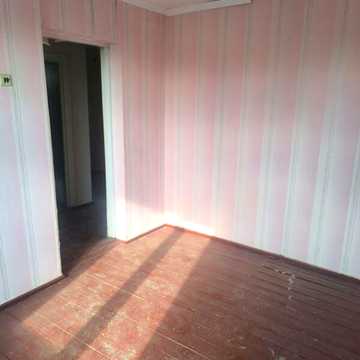 Продаж 3к Дім Миру