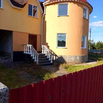 ЦЕНА СНИЖЕНА!! ПРОДАМ часть дома в 100м от пляжа (300$ за метр квадратный)