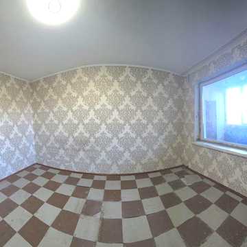 продаж трьохкімнатної квартири проспект Центральний вул Шоста Слобідська перший поверх некутова лоджія вікна металопласт вільна