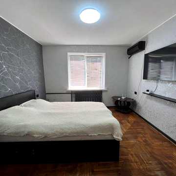 Продаж 2к квартири б.Парковий Чешка 50м2