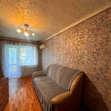 Сдается 2 ком квартира в Днепровском р-не по улице Счастливая дом 2