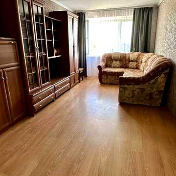 Продам 3-кімнатну квартиру,вул.Шевченко 59