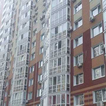Продам 2х кімнатну на Гмирі. ЖК Патріотика