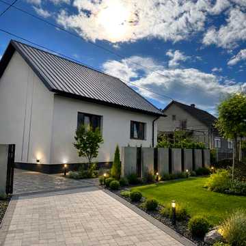 Продам будинок  ціна 140 тис $ на такому етапі як є якщо з бруківкою і кухня 160 тис$ будинок з дезайнерським ремонтом готовий до проживання