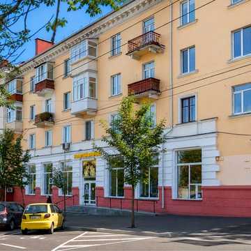 1 кімнатна Сталінка Інвестиція під оренду Центр Золотий ключик Площа Вал Драмтеатр