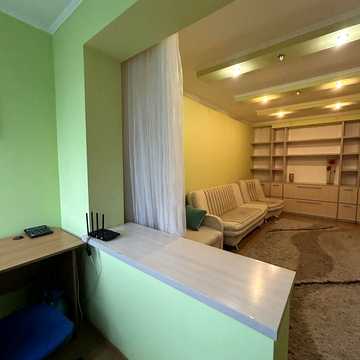 Анни Ахматової вул., 16-В