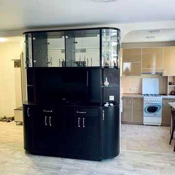 Продам 3к с новым ремонтом 3й/9и Науки 41/43, 1й дом от м. 23 августа