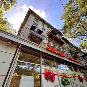 Срочная продажа 1 ком квартиры в Центре. Ремонт.