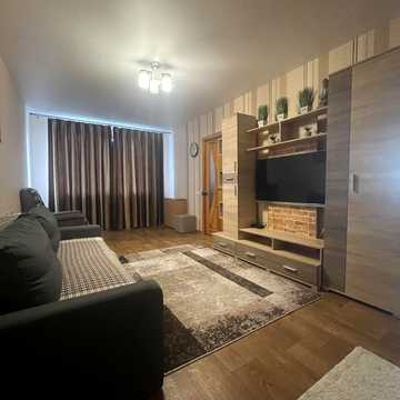 Тракторобудівників просп., 102