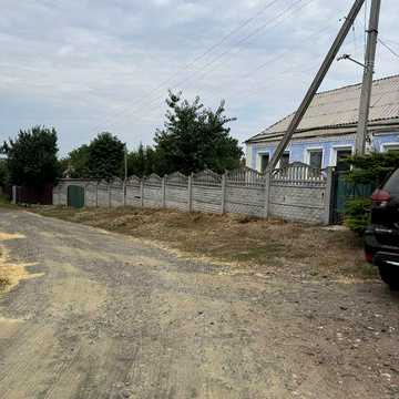 Продам будинок з СТО у м. Городище (Черкаська обл.)