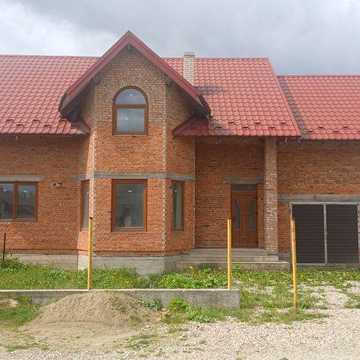 Продаж будинку в Крихівцях з ремонтом на 75%