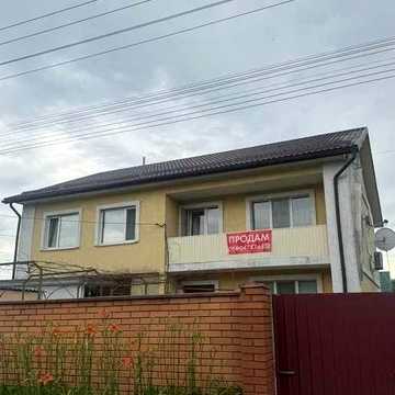 Продам будинок в центрі села Обухівського району, Красна Слабідка, з каміном, Газове опалення